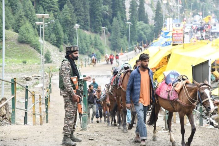 Amarnath Yatra pilgrims departing from Jammu